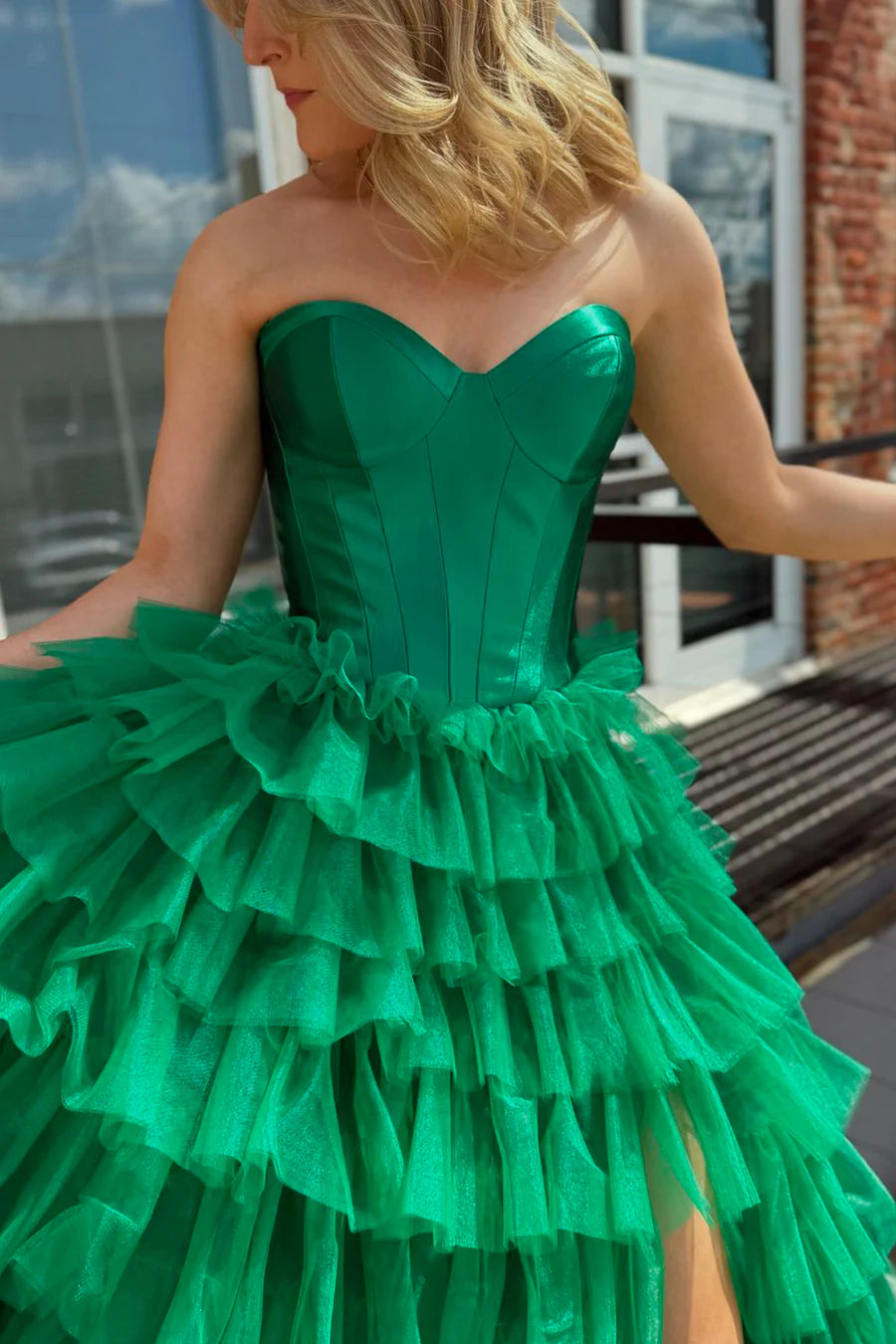 A Line Sweetheart Green Tulle Tiered formal dress evening gown Long Prom Dresses with Slit